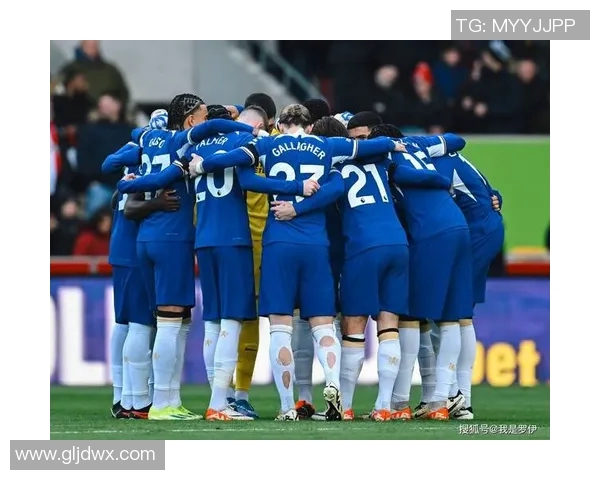 切尔西欧冠前哨战：波切蒂诺率队迎战伯恩利，全力备战巴萨关键对决